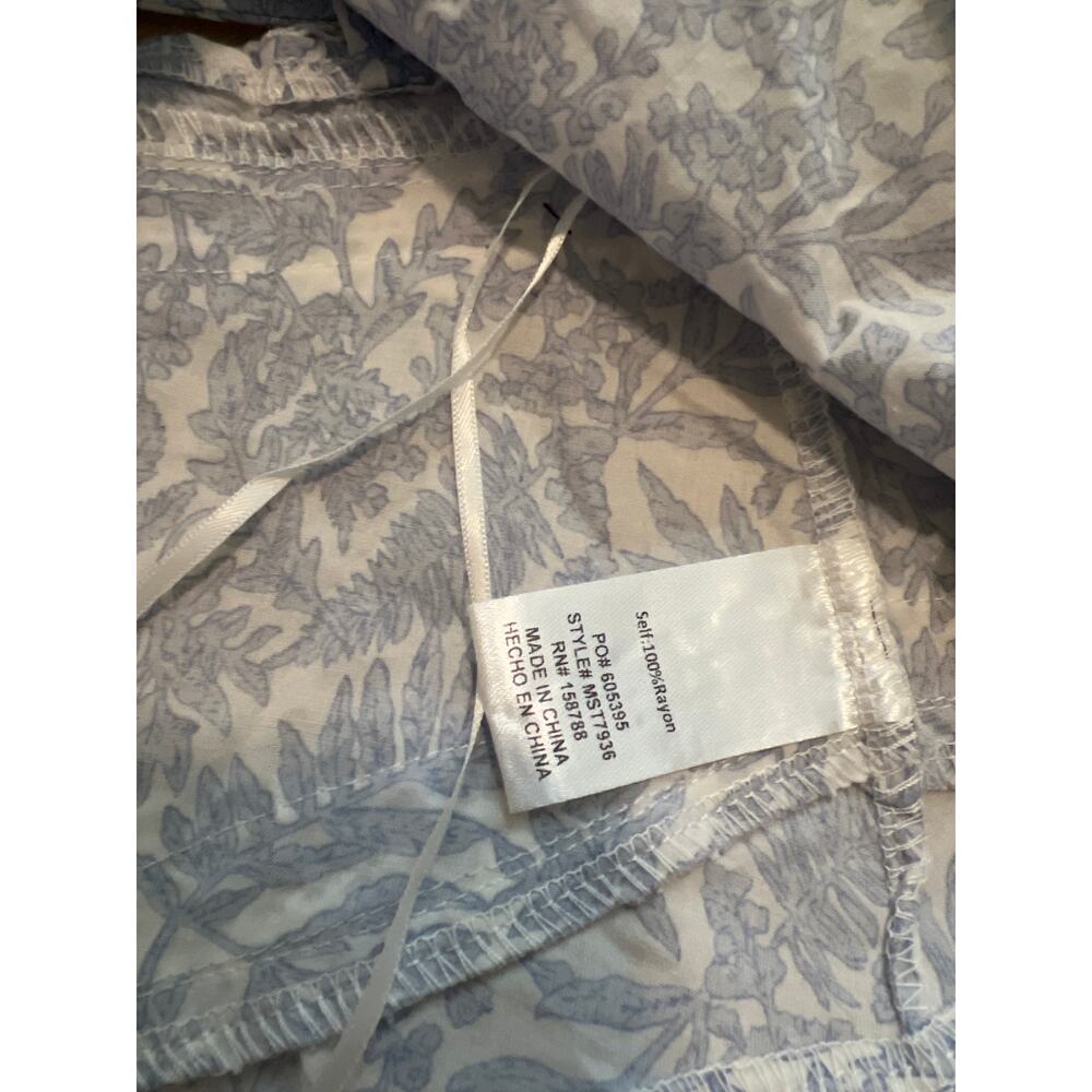 MABLE Crochet Lace Crop Tank Lightweight Blue Tropical Size Medium - Picture 5 of 5